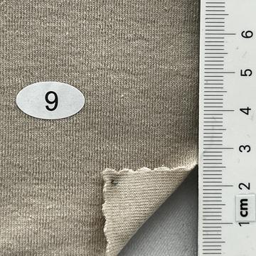 9 Beige