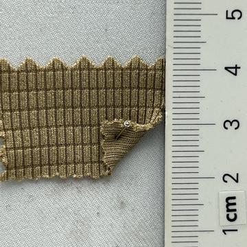 19 Beige