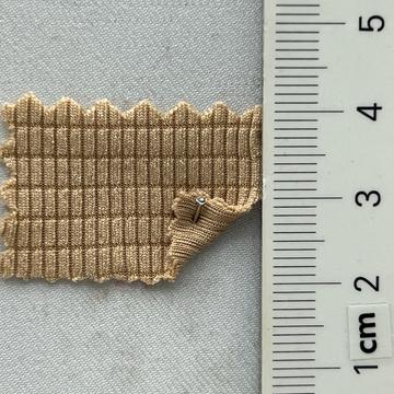40 Beige