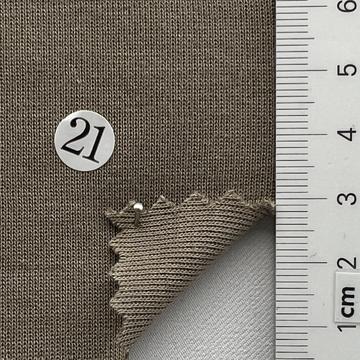 21 Beige