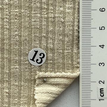 13 Beige
