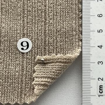 9 Beige