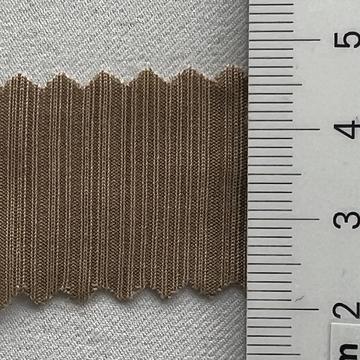 38 Beige