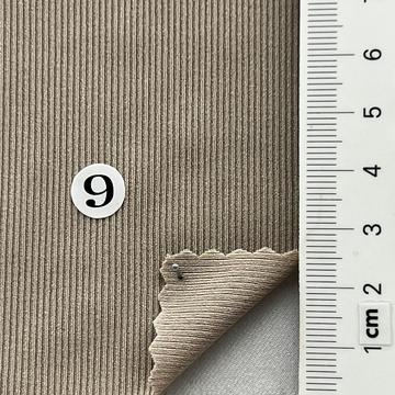 9 Beige