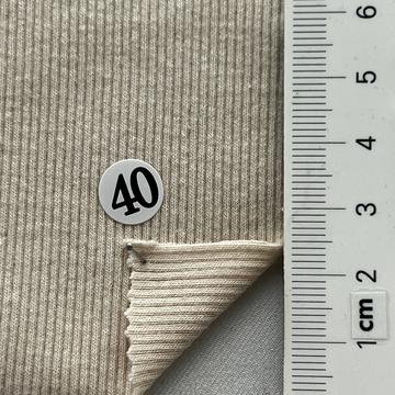 40 Beige