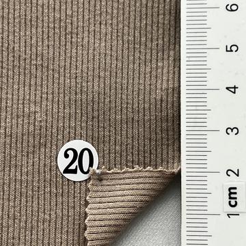 20 Beige