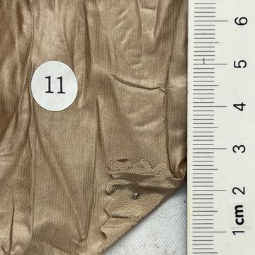 11 Beige
