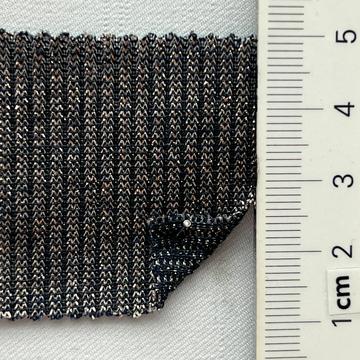 32 Black