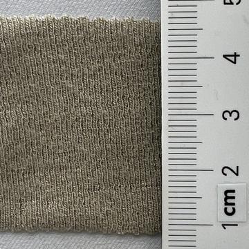22 Beige
