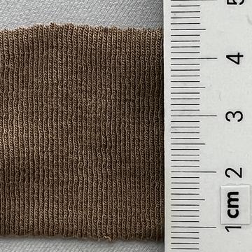 24 Beige