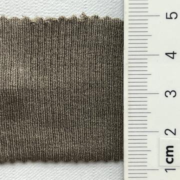 75 Beige