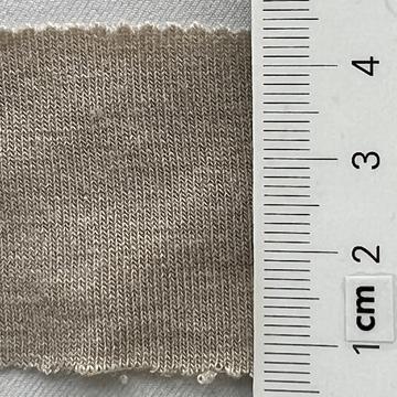 16 Beige