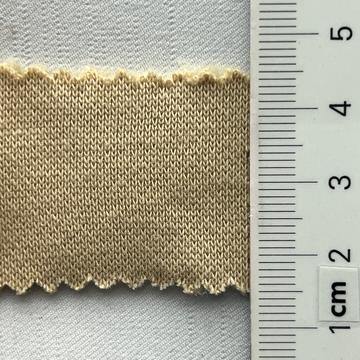 13 Beige