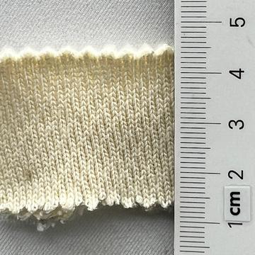 13 Beige
