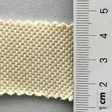 13 Beige