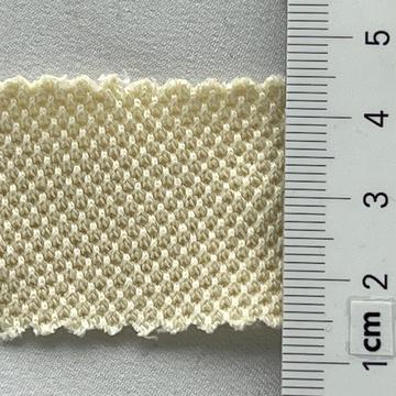 13 Beige