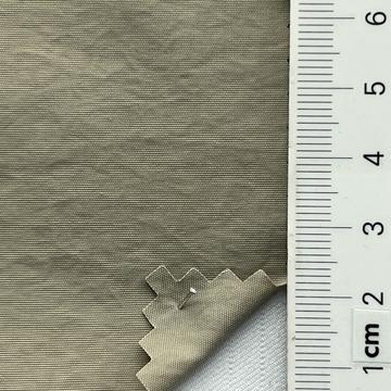 37 Beige