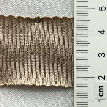 44 Beige