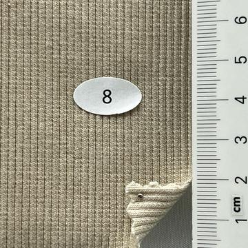 8 Beige