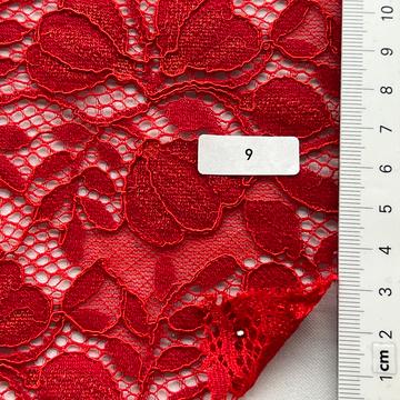 9 Red