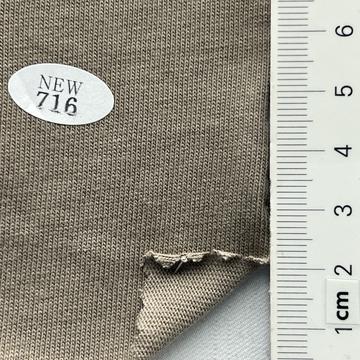 716 Beige