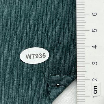 w7935 Green