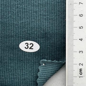 32 Green