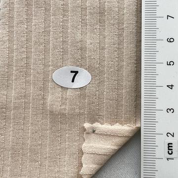 7 Beige
