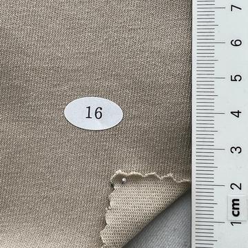 16 Beige