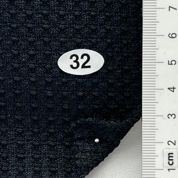 32 Black