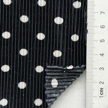 8 Black
