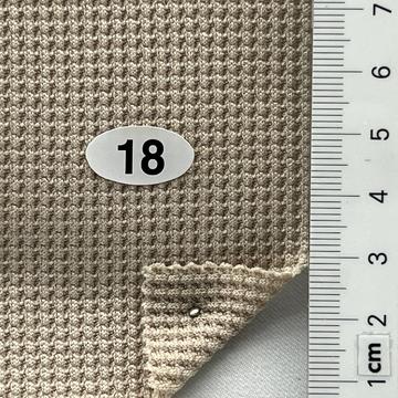 18 Beige