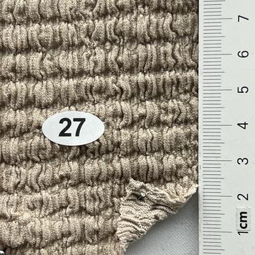 27 Beige