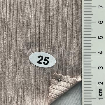 25 Dusty Pink