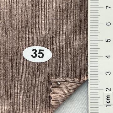 35 Dusty Pink