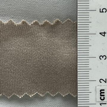 24 Beige