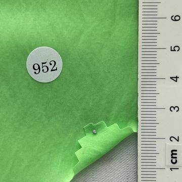 952 Pale Green