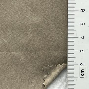 37 Beige
