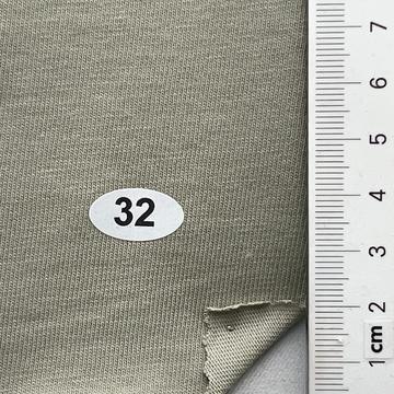 32 Beige