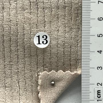 13 Beige
