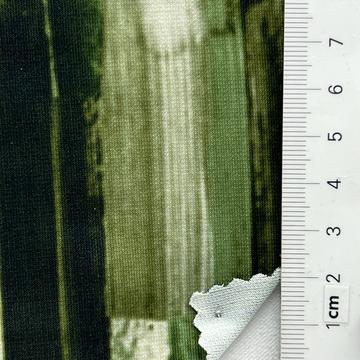 8 Green