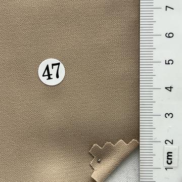 47 Beige