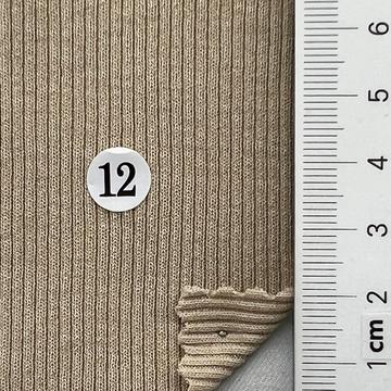 12 Beige