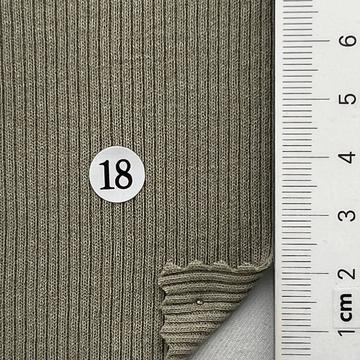 18 Beige
