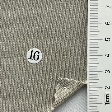 16 Beige