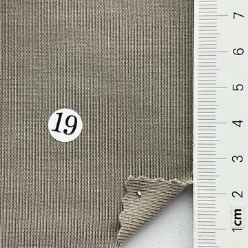 19 Beige
