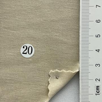 20 Beige