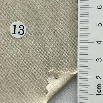 13 Beige