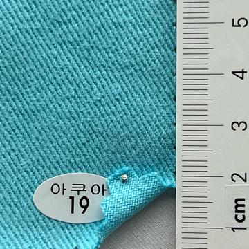 19 Cyan