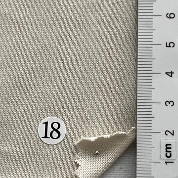 18 Beige
